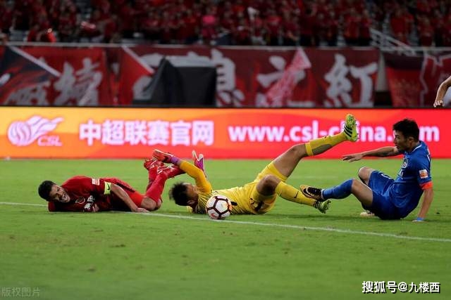 森林狼上半场领先尼克斯12分 爱德华兹表现出色